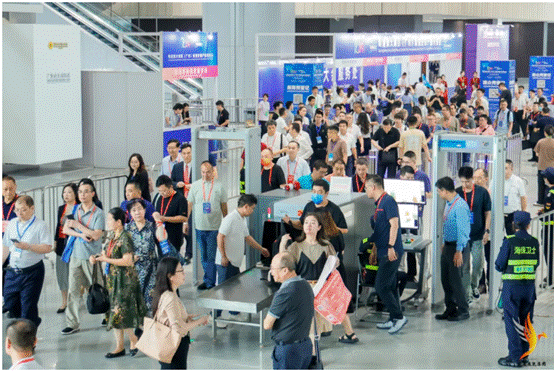 匯聚八方資源，共創(chuàng)停充輝煌！2024 大灣區(qū)智慧停車及充電樁展，聚焦熱點前沿，推動行業(yè)變革