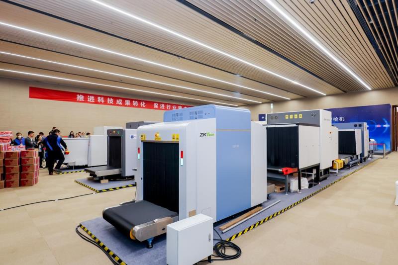 “華山論檢”盛大舉辦，熵基科技高速智能安檢機(jī)驚艷亮相