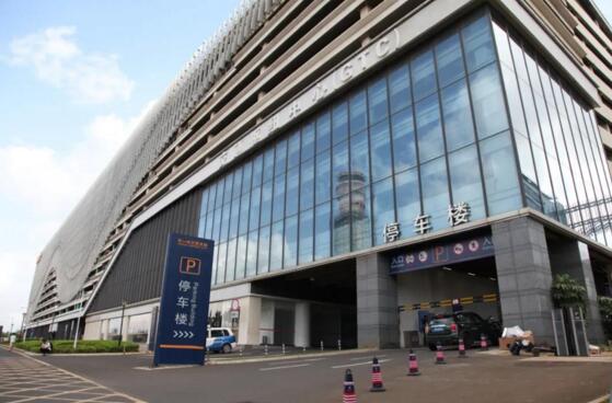 陽光海天在管?？诿捞m機(jī)場停車樓