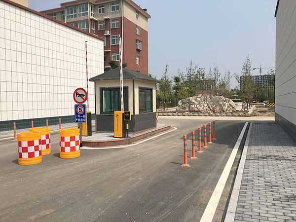停車場(chǎng)道閘