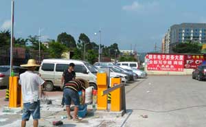 廣州嘉禾望崗銀豐電子商務(wù)大廈道閘案例 - 中出網(wǎng)-智能出入口門(mén)戶