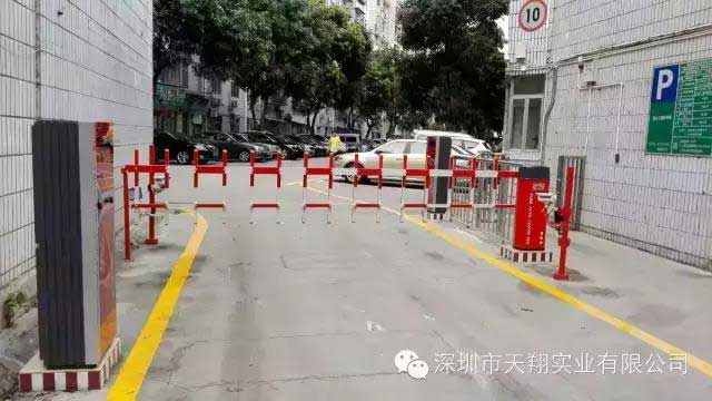 深圳富達(dá)花園車牌識別系統(tǒng)案例 - 中出網(wǎng)-智能出入口門戶