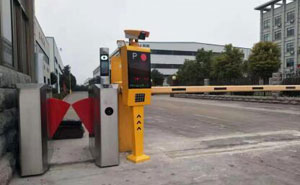 山東省滕州市科利機電車牌識別系統(tǒng)案例 - 中出網(wǎng)-智能出入口門戶