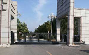 河北省朔黃鐵路車輛公司智能無軌懸浮門工程案例 - 中出網(wǎng)-智能出入口門戶