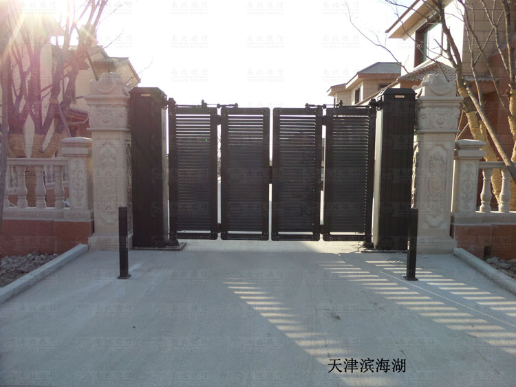 天津?yàn)I海湖智能懸折門案例 - 中出網(wǎng)-智能出入口門戶
