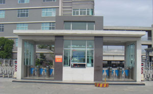 東莞永嘉盛正大門(mén)通道閘案例