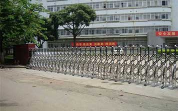電動(dòng)伸縮門