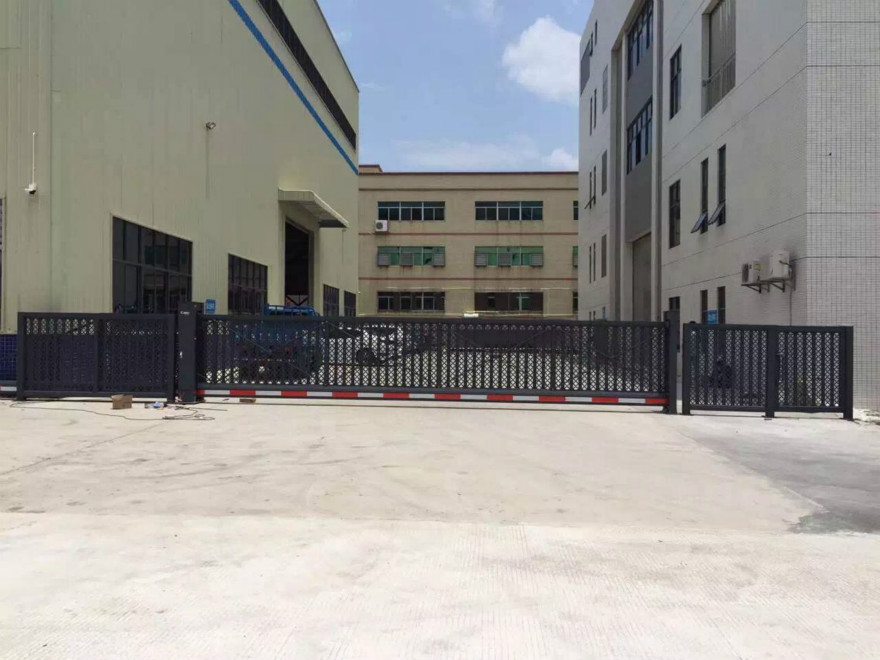 惠州大亞灣遠大石化有限公司懸浮門工程案例 - 中出網-智能出入口門戶