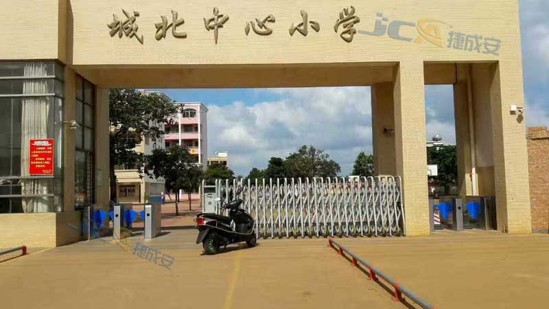 湛江城北中心小學(xué)翼閘案例 - 中出網(wǎng)-智能出入口門戶