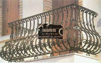 陽臺(tái)圍欄