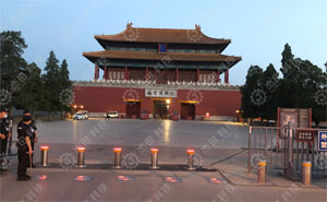 北京故宮博物館升降柱項目 - 中出網(wǎng)-智能出入口門戶