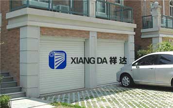 地下車庫門