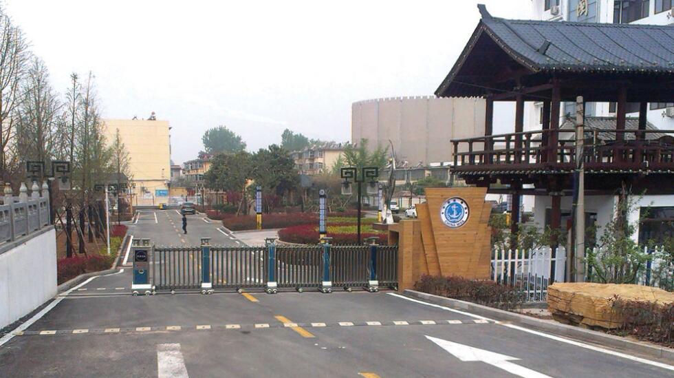 中華人民共和國海事局伸縮門案例 - 中出網(wǎng)-智能出入口門戶