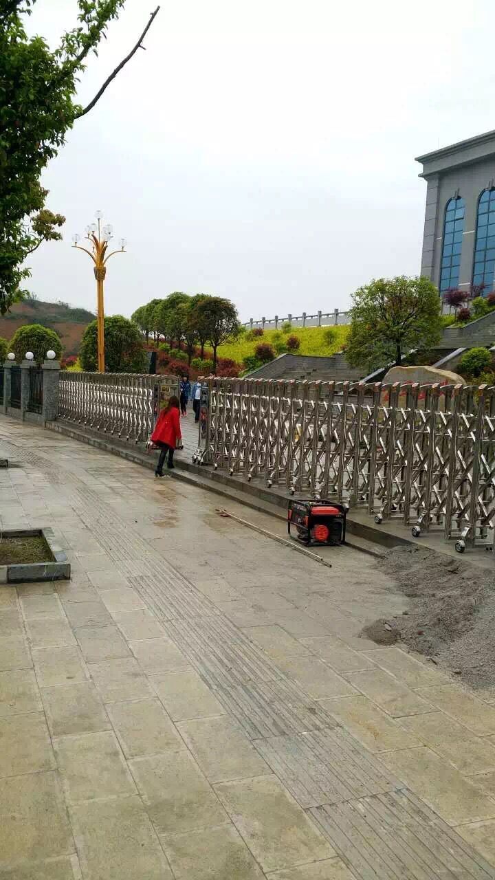 熱烈祝賀畢節(jié)出安智能電動(dòng)伸縮門進(jìn)駐畢節(jié)大方縣檢察院