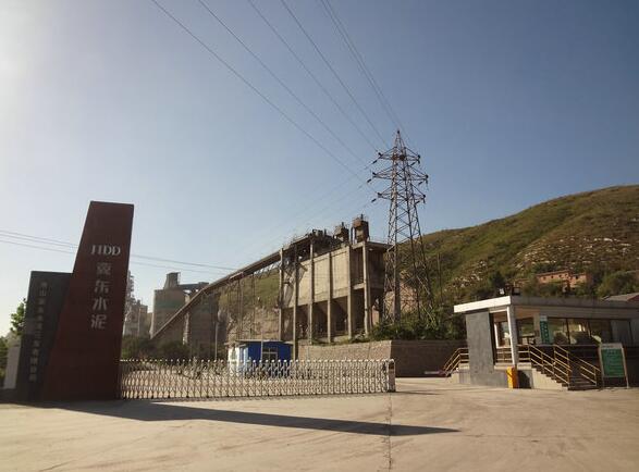鳴謝唐山冀東水泥三友公司應用唐山出安智能伸縮門