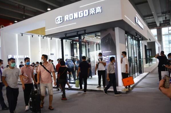 廣州建博會|榮高門窗沉淀三年，全新亮相，引爆全場！