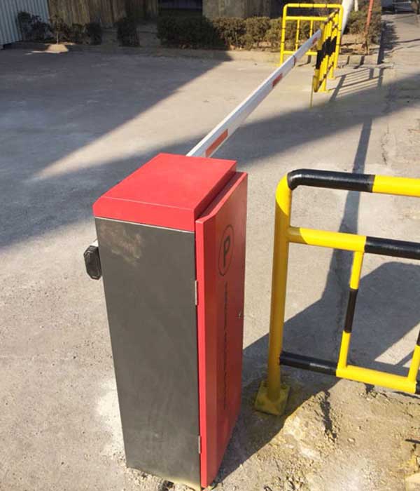 許昌建業(yè)世和府道閘案例 - 中出網(wǎng)-智能出入口門戶