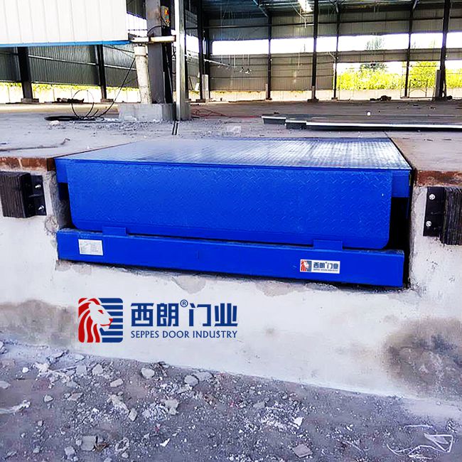 昆山倉庫碼頭叉車裝卸貨平臺(tái) 昆山倉庫碼頭叉車裝卸貨平臺(tái)