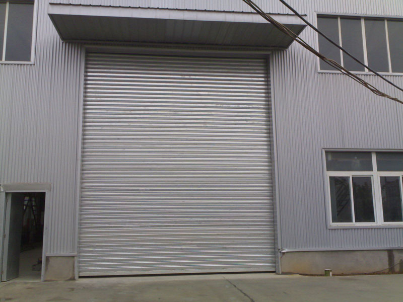 喜迎張家口出安智能卷簾門進(jìn)駐御泉公館