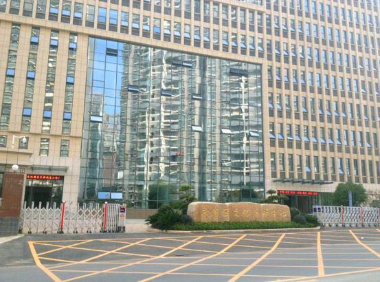 承德出安智能電動(dòng)伸縮門(mén)進(jìn)駐東湖區(qū)文化活動(dòng)中心