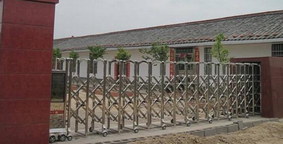 鳴謝承德民族職業(yè)技術(shù)學(xué)院應(yīng)用承德出安智能電動(dòng)伸縮門(mén)