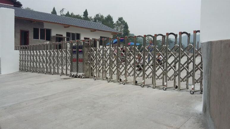 達州大竹工業(yè)園區(qū)電動伸縮門案例 - 中出網(wǎng)-智能出入口門戶