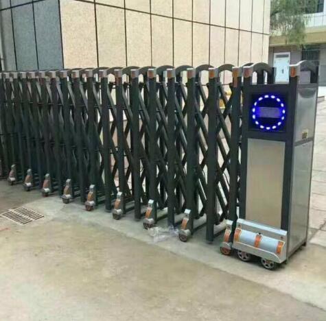 大余衡水實驗學校選用衡水出安智能電動伸縮門