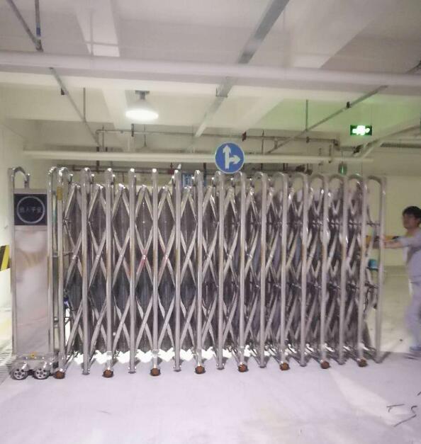 廣安棗山佳霖建工集團(tuán)電動(dòng)伸縮門案例 - 中出網(wǎng)-智能出入口門戶
