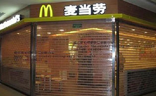 成都卷簾門工程案例：成都麥當勞 - 中出網(wǎng)-智能出入口門戶