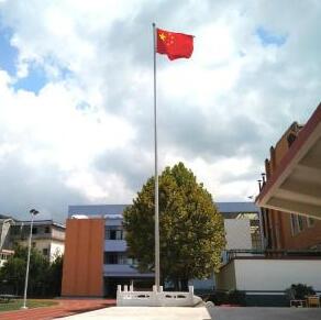 新余旗桿遇上多雨季節(jié)出現(xiàn)雷電怎么辦？