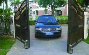 閩都大莊園香榭路開門機(jī)案例 - 中出網(wǎng)-智能出入口門戶