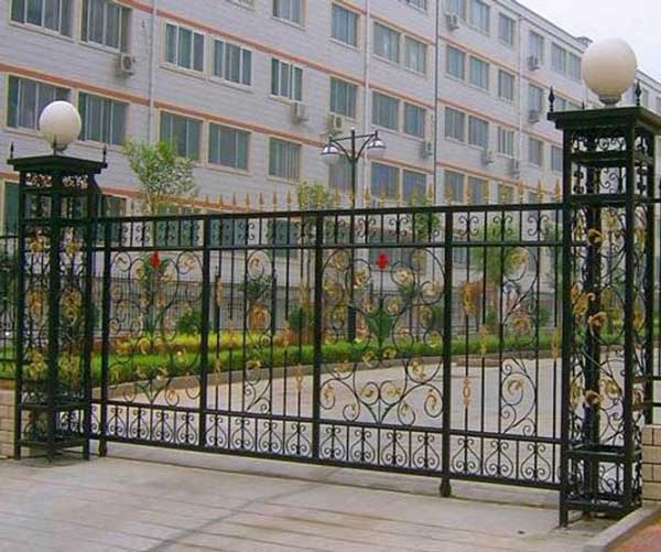 安順奧林匹克花園鐵藝大門案例 - 中出網(wǎng)-智能出入口門戶