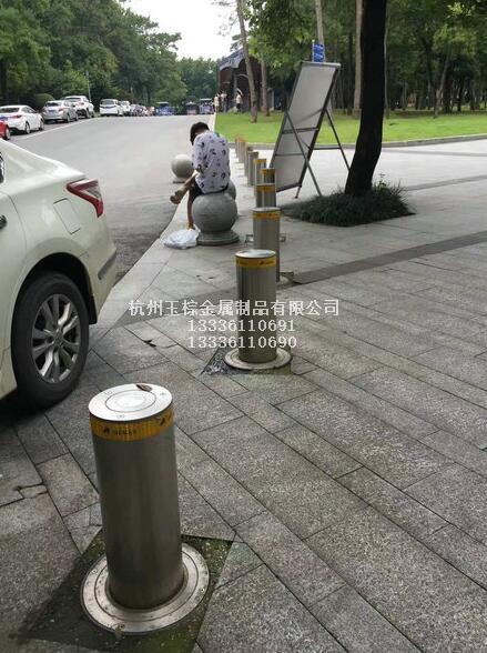 自動升降柱01