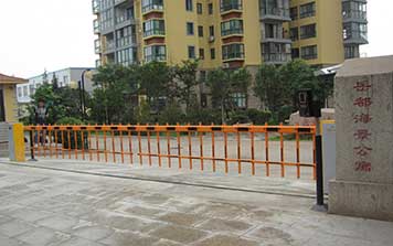 停車場管理系統(tǒng) - 智能藍(lán)牙道閘系統(tǒng)