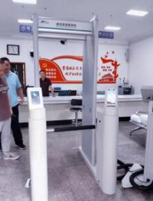中控智慧實(shí)名制人行安檢門(mén)助力鄭州信訪局