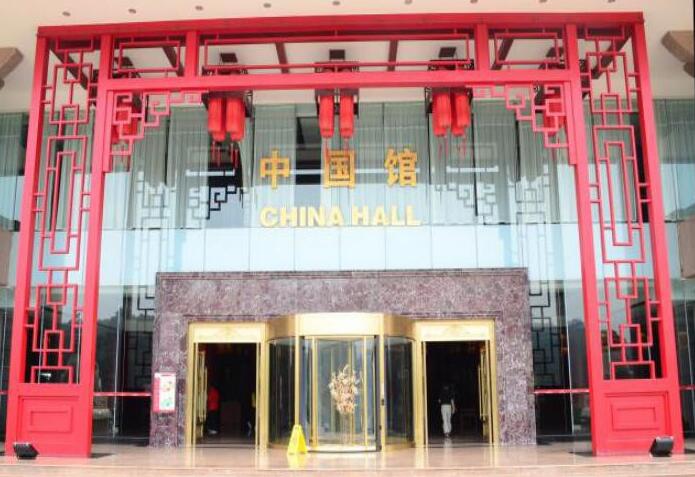 昆明世博會中國館旋轉(zhuǎn)門案例 - 中出網(wǎng)-智能出入口門戶