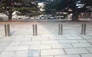 煙臺信息工程學(xué)校全自動升降路樁項目
