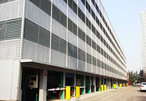 濰坊市高新區(qū)管委會(huì)6層機(jī)械式平面移動(dòng)立體車庫案例 - 中出網(wǎng)-智能出入口門戶