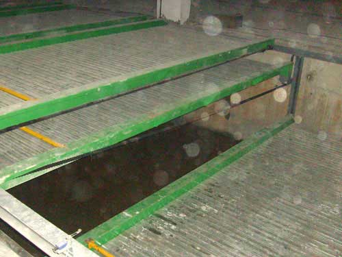 青島莘縣路小學(xué)立體車庫(kù)案例 - 中出網(wǎng)-智能出入口門戶