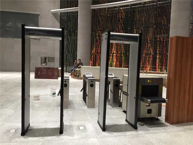 長沙袁隆平水稻博物館安檢門案例 - 中出網-智能出入口門戶