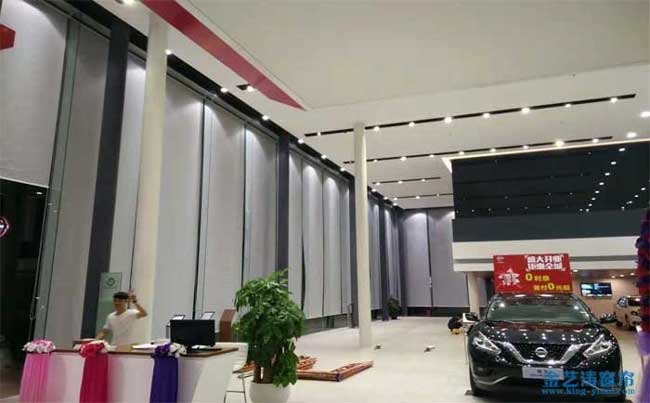 東莞長安東風4S店展廳超高電動窗簾案例 - 中出網(wǎng)-智能出入口門戶